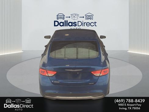 Used 2016 Chrysler 200 Limited image 7