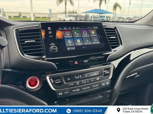 Used 2020 Honda Pilot Touring image 13