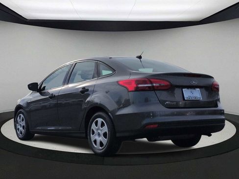 Used 2018 Ford Focus S image 6