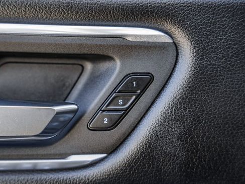 Used 2021 RAM 1500 Laramie image 44