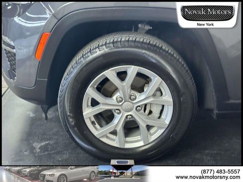 Used 2023 Jeep Grand Cherokee Limited AWD/4WD image 5