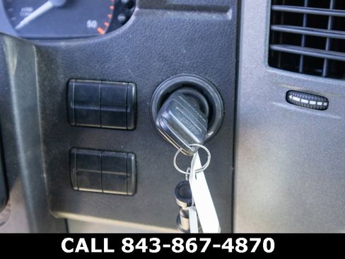 Used 2015 Freightliner Sprinter 3500 image 11