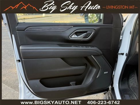 Used 2024 GMC Yukon SLT w/ Max Trailering Package image 11