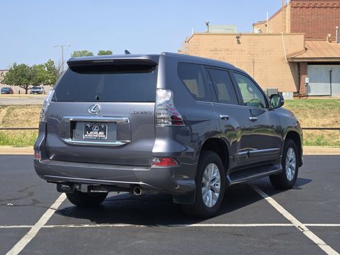 Used 2018 Lexus GX 460 Premium AWD/4WD image 7