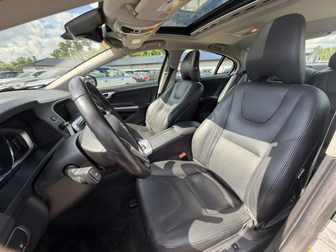 Used 2017 Volvo S60 T5 Inscription AWD/4WD image 13