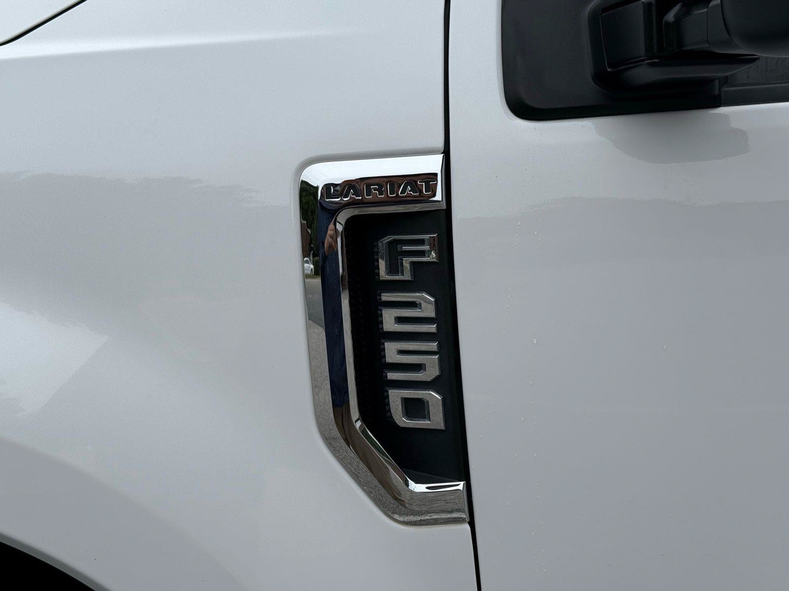 Used 2020 Ford F250 Lariat w/ Lariat Value Package AWD/4WD image 14