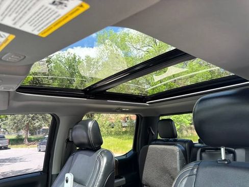 Used 2019 Ford F150 Lariat w/ Equipment Group 502A Luxury AWD/4WD image 24