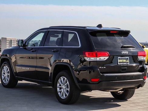 Used 2022 Jeep Grand Cherokee Laredo X image 6