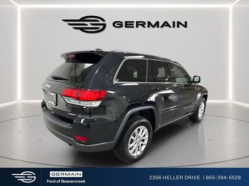 Used 2022 Jeep Grand Cherokee Laredo X AWD/4WD image 7
