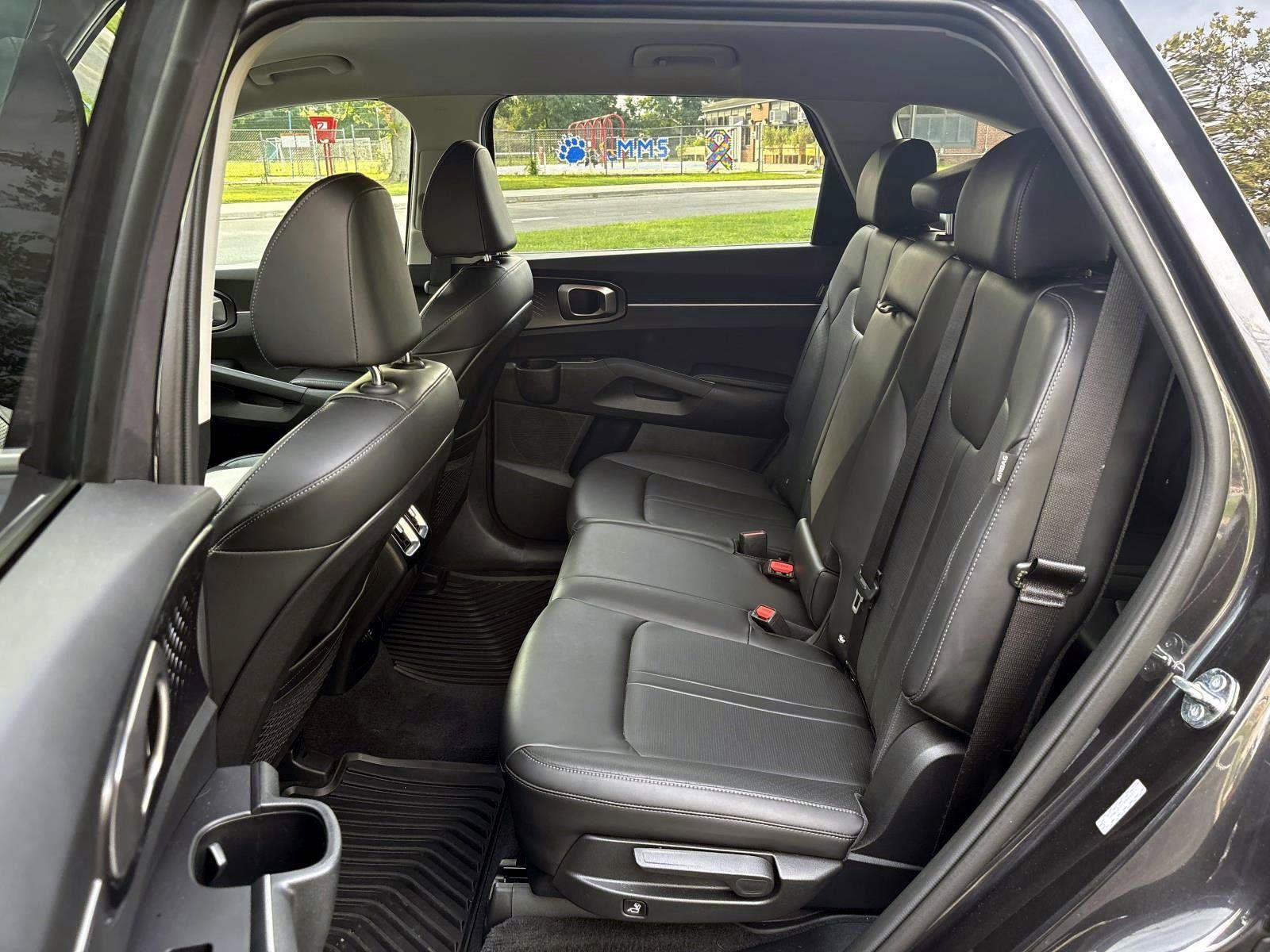 Used 2026 Kia Sorento EX AWD/4WD image 28