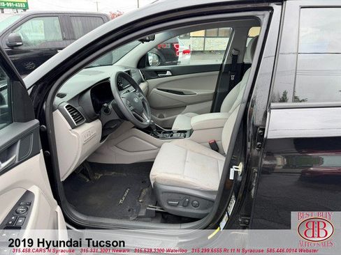Used 2019 Hyundai Tucson Value AWD/4WD image 19