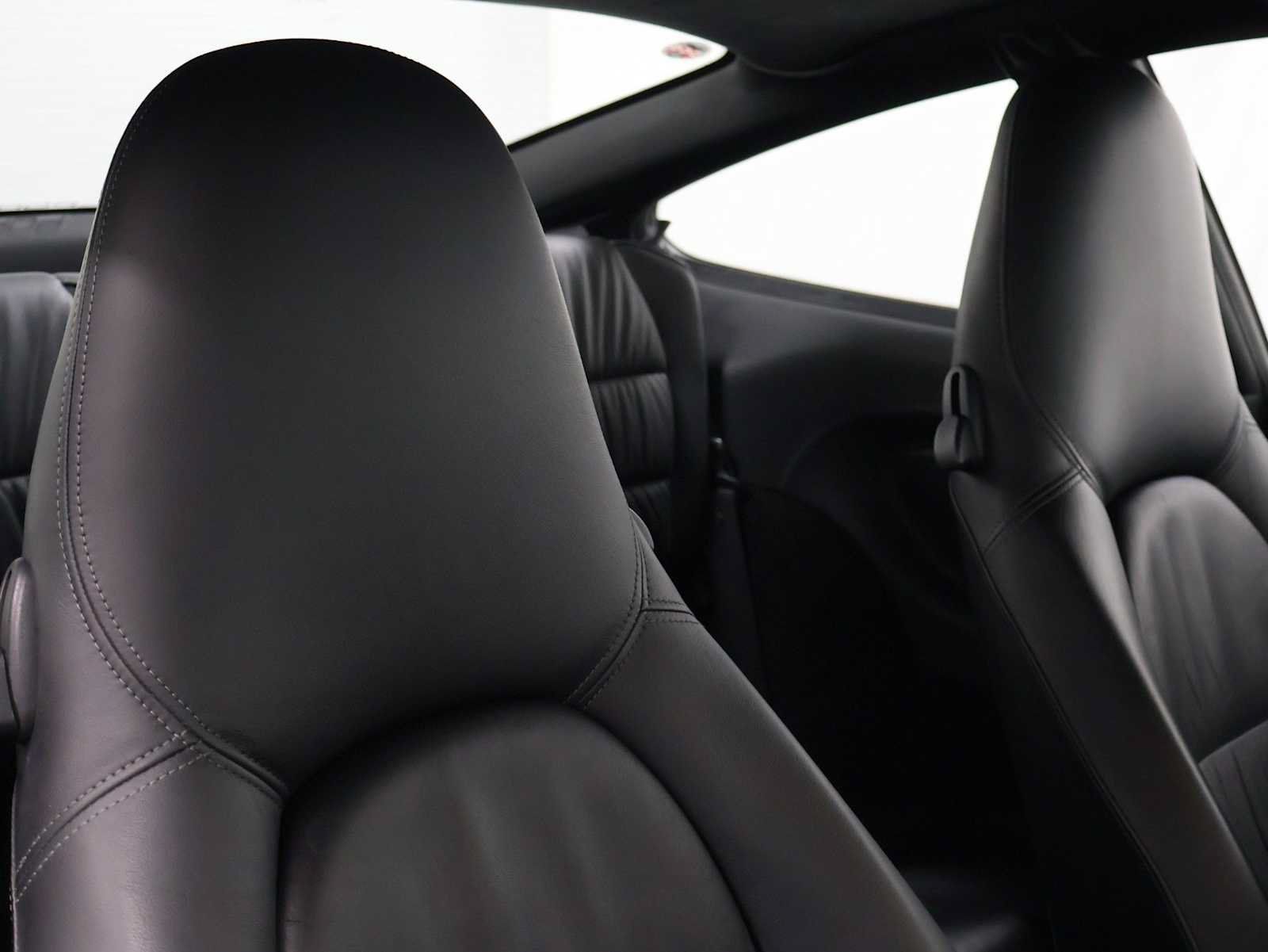 Used 2001 Porsche 911 Carrera 4 AWD/4WD image 20