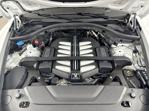 Used 2019 Rolls-Royce Cullinan image 21