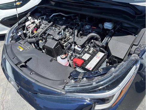 Used 2025 Toyota Corolla SE FWD image 28