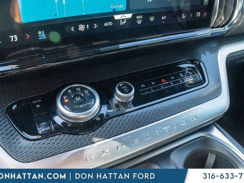 New 2026 Ford Expedition Platinum w/ Stealth Appearance Package AWD/4WD image 9