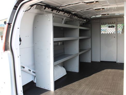 Used 2024 Chevrolet Express 2500 w/ Driver Convenience Package RWD image 20