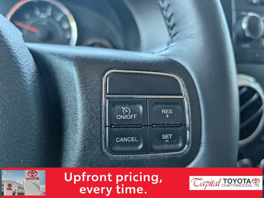 Used 2018 Jeep Wrangler Unlimited Sahara AWD/4WD image 16