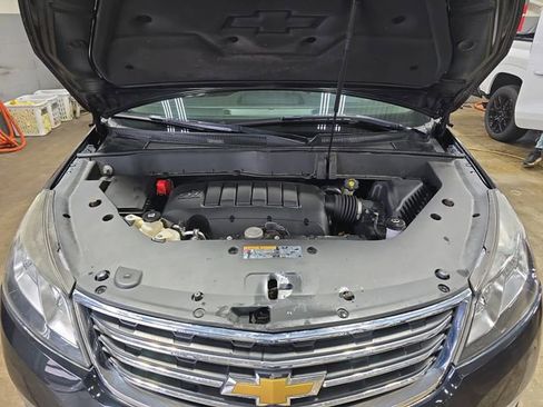 Used 2014 Chevrolet Traverse LT w/ All-Star Edition FWD image 30