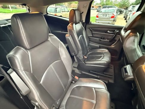 Used 2016 Chevrolet Traverse LT AWD/4WD image 19