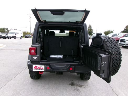 New 2026 Jeep Wrangler Rubicon w/ Safety Group image 20
