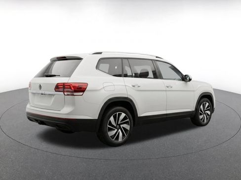 Used 2026 Volkswagen Atlas SE FWD image 7