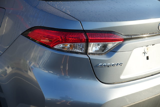 Used 2025 Toyota Corolla LE FWD image 15