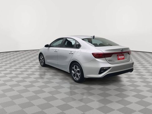Used 2019 Kia Forte LXS FWD image 27