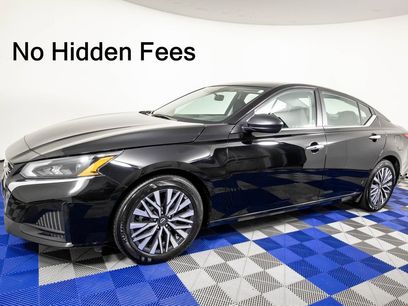 Used 2025 Nissan Altima 2.5 SV