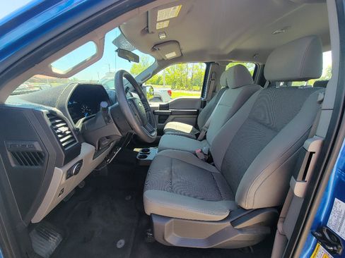 Used 2016 Ford F150 XL w/ Equipment Group 101A Mid AWD/4WD image 11