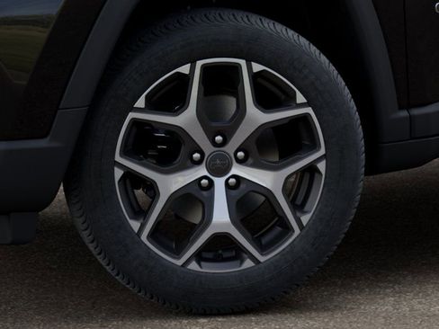 New 2026 Jeep Compass Limited image 8