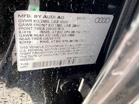 Certified 2025 Audi Q5 Premium w/ Convenience Package image 33