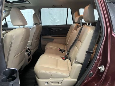 Used 2019 Honda Pilot EX-L image 11