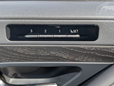 Certified 2025 Lexus LX 700h Overtrail AWD/4WD image 23