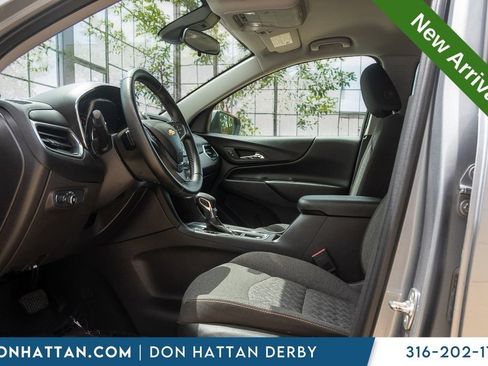 Used 2024 Chevrolet Equinox LT FWD image 3