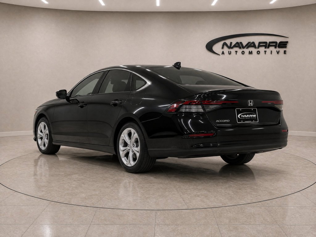 Used 2025 Honda Accord LX image 5