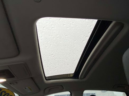 Used 2025 Honda Accord Touring image 17