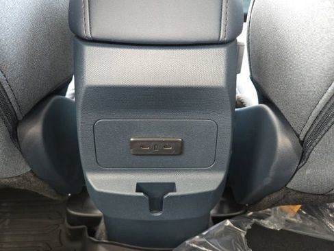 New 2026 Ford Maverick XLT AWD/4WD image 15