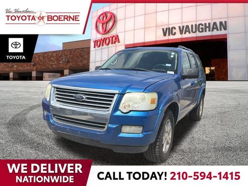 Used 2010 Ford Explorer XLT AWD/4WD image 1