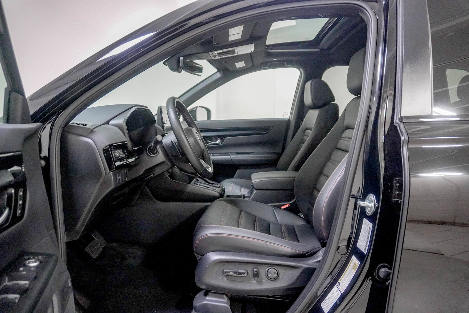 Certified 2026 Honda CR-V Sport Touring image 19
