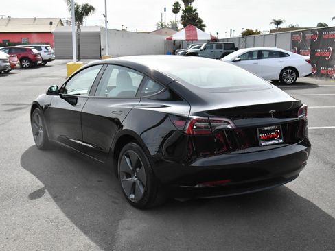 Used 2023 Tesla Model 3 Standard Range image 6