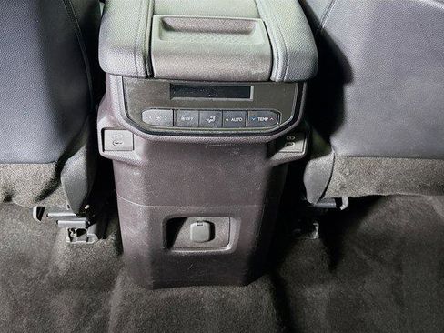 Certified 2025 Toyota Grand Highlander AWD image 25