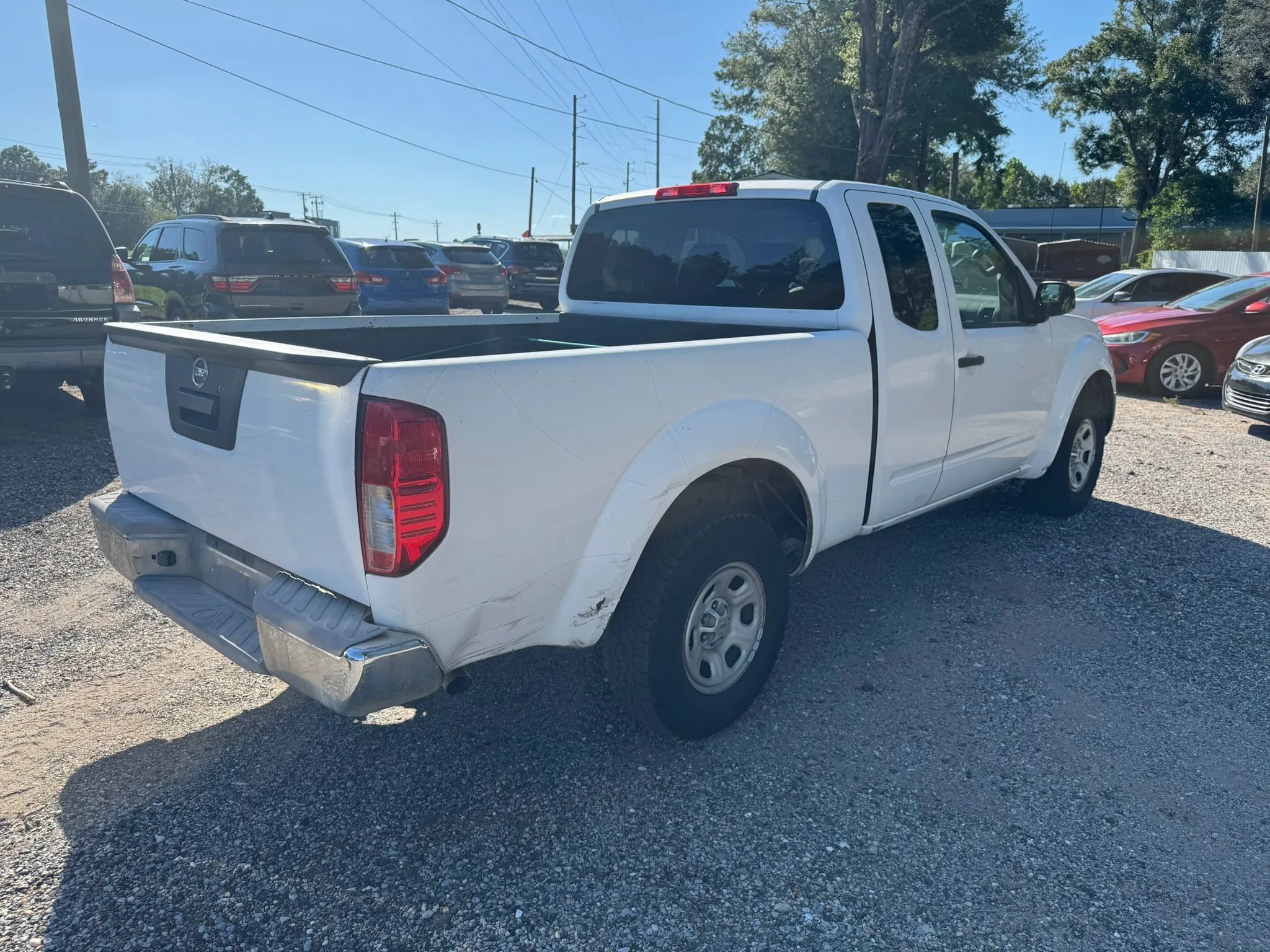 Used 2016 Nissan Frontier S RWD image 6