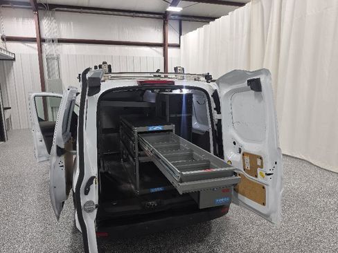 Used 2020 Ford Transit Connect XL FWD image 14