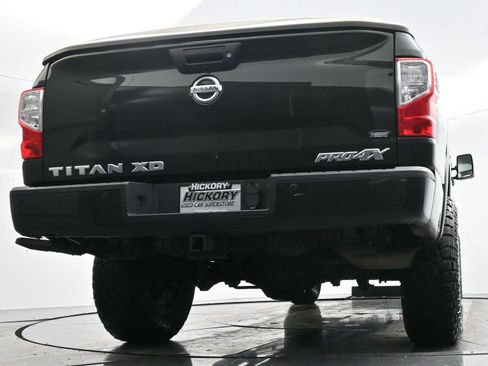 Used 2019 Nissan Titan PRO-4X w/ Pro-4x Convenience Package AWD/4WD image 50