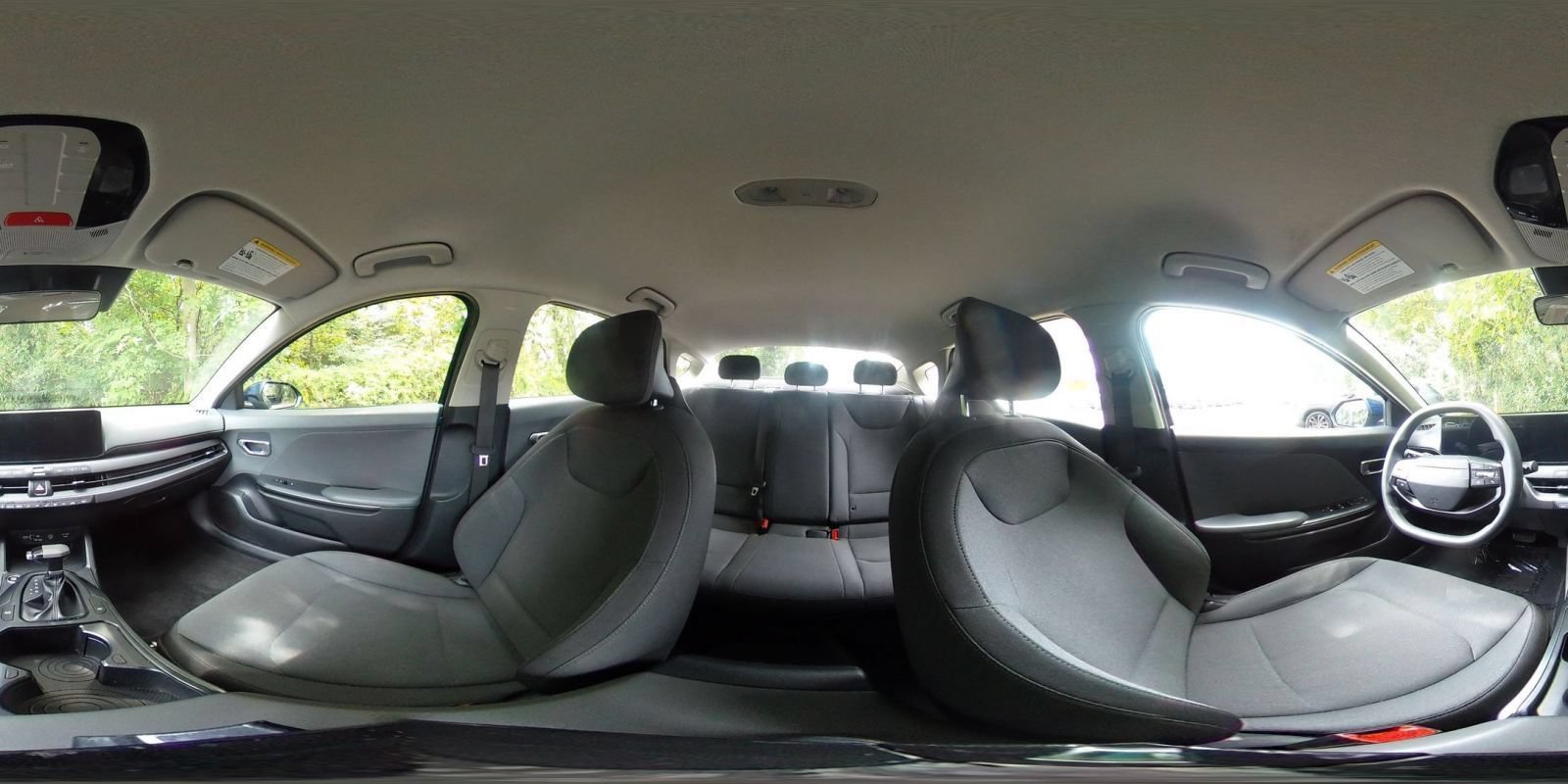 Used 2025 Kia K4 FWD image 44