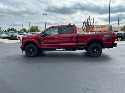 New 2026 Ford F250 Lariat w/ Black Appearance Package AWD/4WD image 9