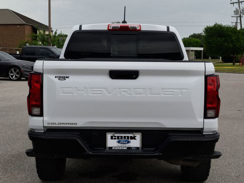 Used 2024 Chevrolet Colorado W/T w/ WT Convenience Package II image 5