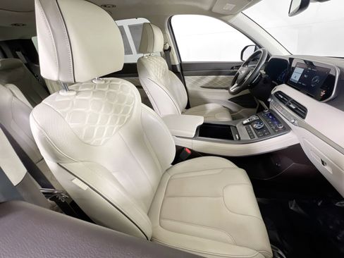 Used 2020 Hyundai Palisade Limited w/ Winter Weather Package image 28