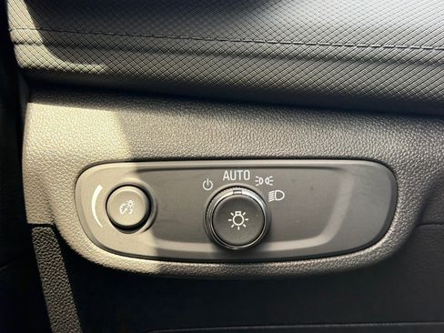 Used 2026 Chevrolet TrailBlazer LT w/ Convenience Package FWD image 28