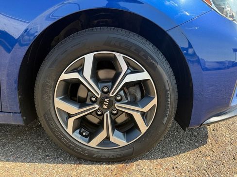 Used 2019 Kia Forte LXS FWD image 30